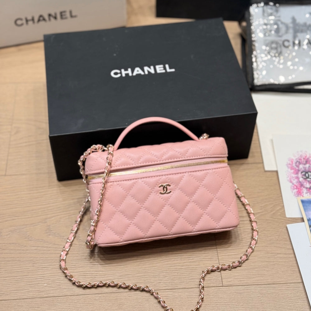 Chanel Classic Vanity With Chain Gold Hardware Pink 19Cm