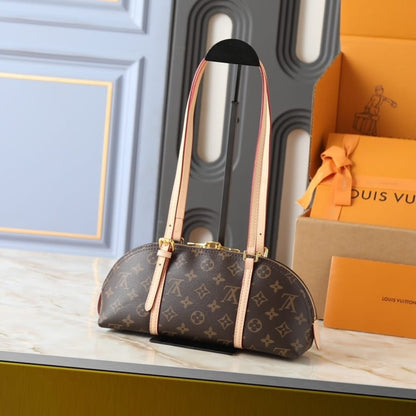 Louis Vuitton Squire East West Monogram Canvas Brown 32cm M28953