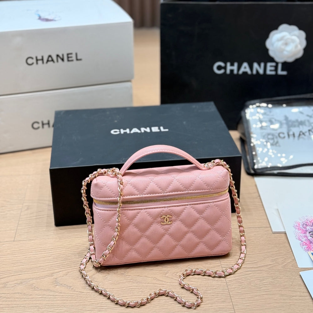 Chanel Classic Vanity With Chain Gold Hardware Pink 19Cm