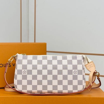 Louis Vuitton Pochette Accessoires Damier Azur 23Cm N40915