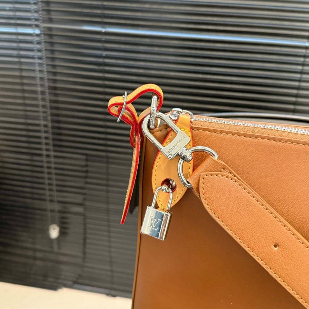 Louis Vuitton Vagabond Hobo Bag Caramel Brown 38Cm M28392
