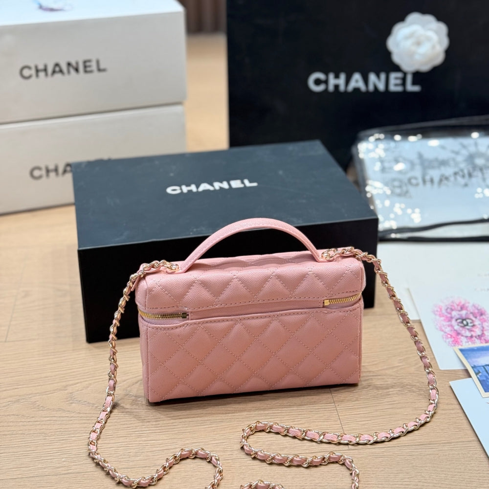 Chanel Classic Vanity With Chain Gold Hardware Pink 19Cm