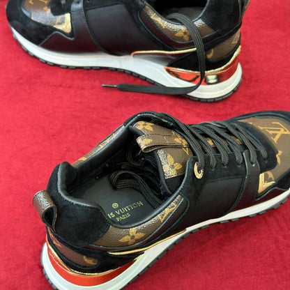 Louis Vuitton Neo Run Away Sneaker Black 1AAP3E