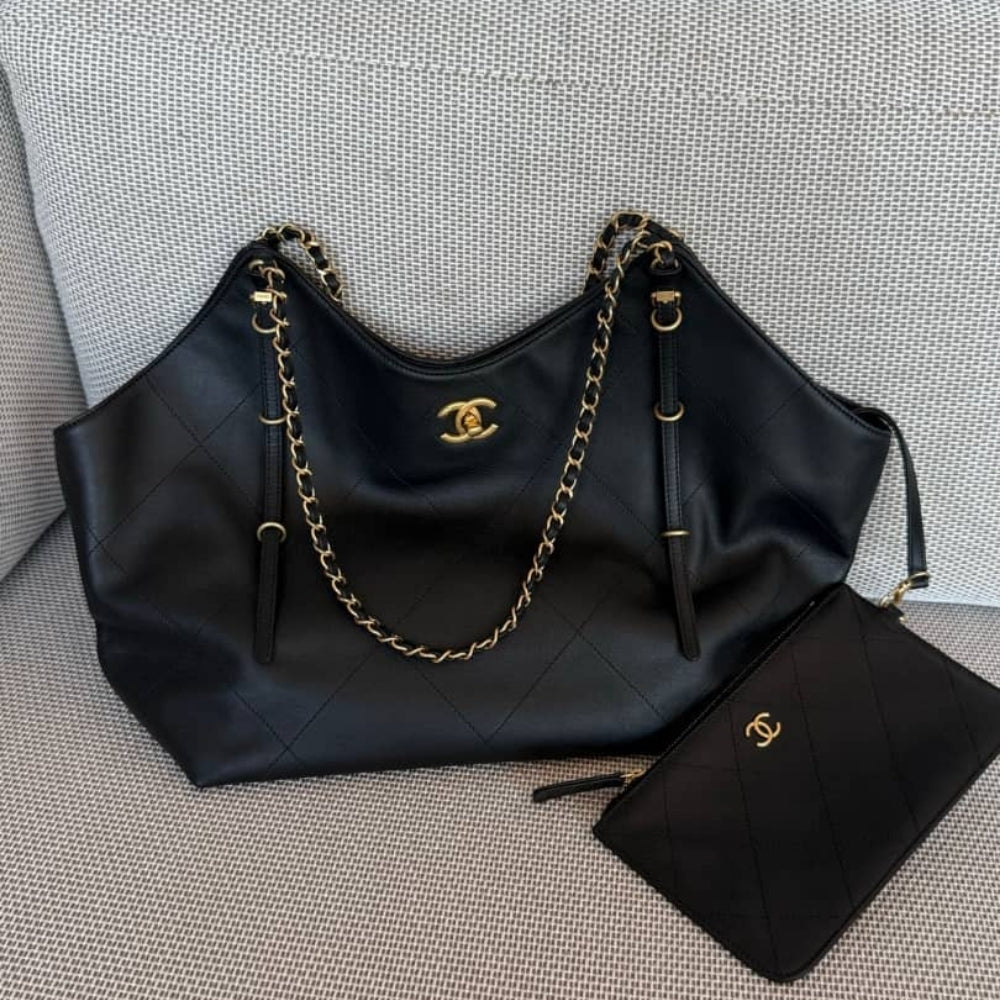 Chanel Shopping Bag And Gold Tone Metal Black 33Cm