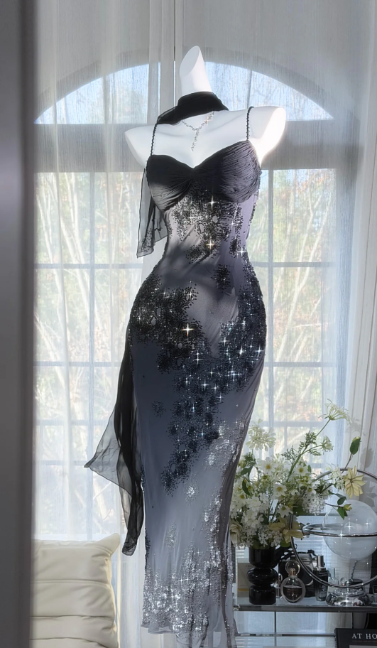 Pretty Spaghetti Straps Black Chiffon Beaded Mermaid Evening Dress Long Birthday Prom Gowns With Ribbon