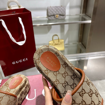 GUCCI WOMEN’S GG PLATFORM SANDAL BEIGE 816797 FAD9C 9745