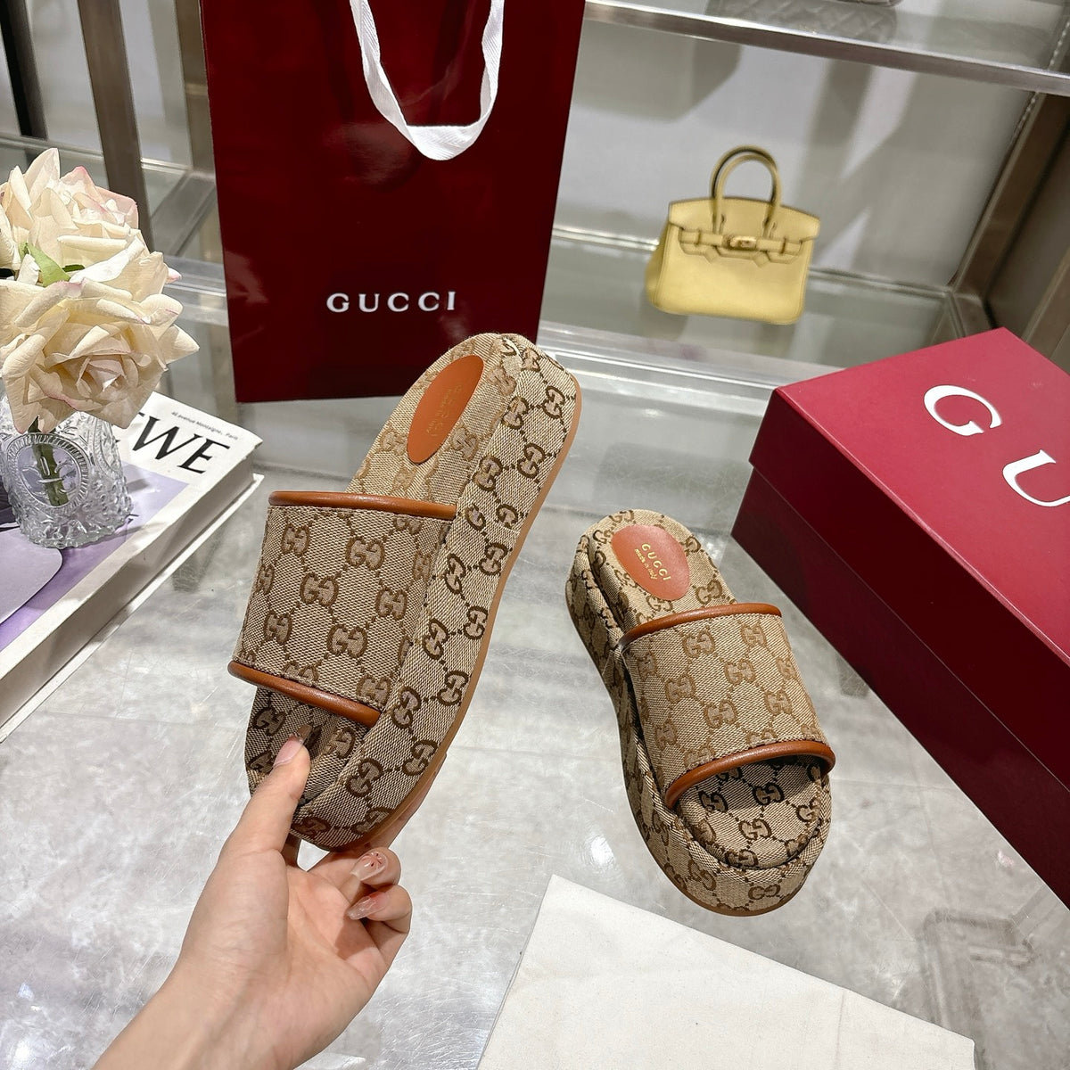 GUCCI WOMEN’S GG PLATFORM SANDAL BEIGE 816797 FAD9C 9745