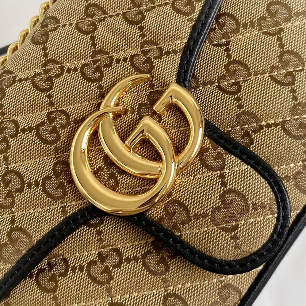 Gucci GG Marmont Shoulder Bag Beige And Black 26Cm 443497 HVKEG 9772