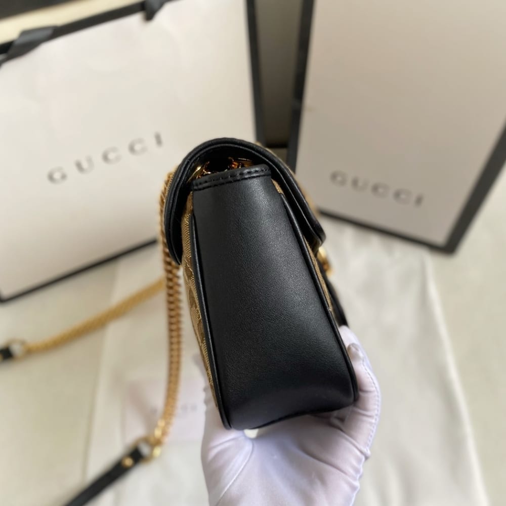 Gucci GG Marmont Shoulder Bag Beige And Black 26Cm 443497 HVKEG 9772