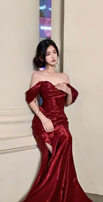 Chic Mermaid Burgundy Off The Shoulder Satin Slit Without Sleeves Long Prom Dress,Evening Dress GG5623