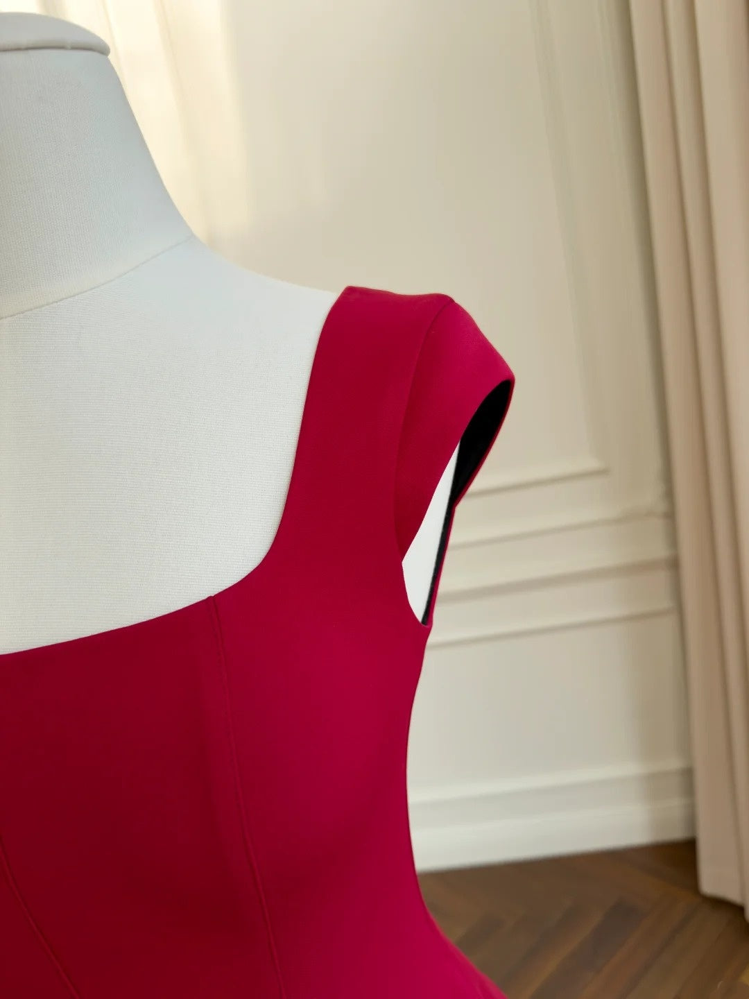Sexy Square Neck Red Prom Dress Satin A-Line Evening Dress GG5832