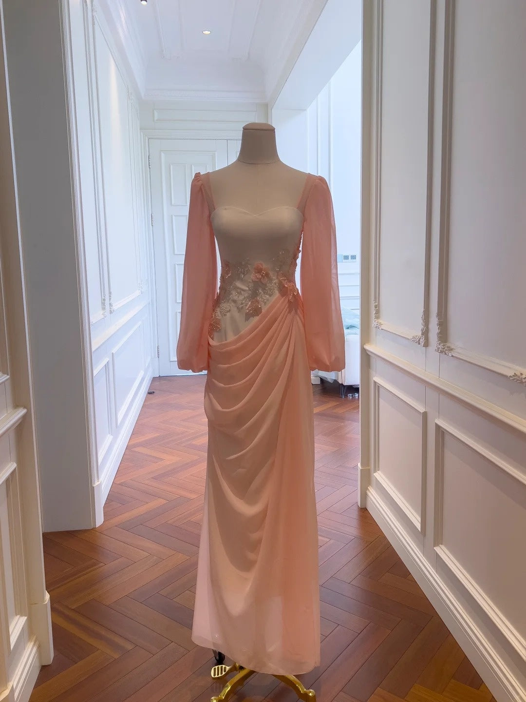 Brilliant Sweetheart Neck Pink Prom Dress Long Sleeve Beading Sheath Evening Dress GG5849