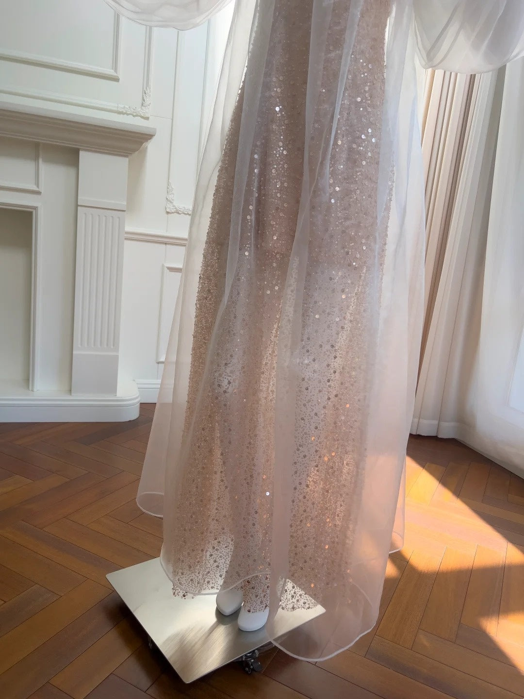 Dreamy Pink Prom Dress Long Sleeve Sequins Tulle Evening Dress GG5852