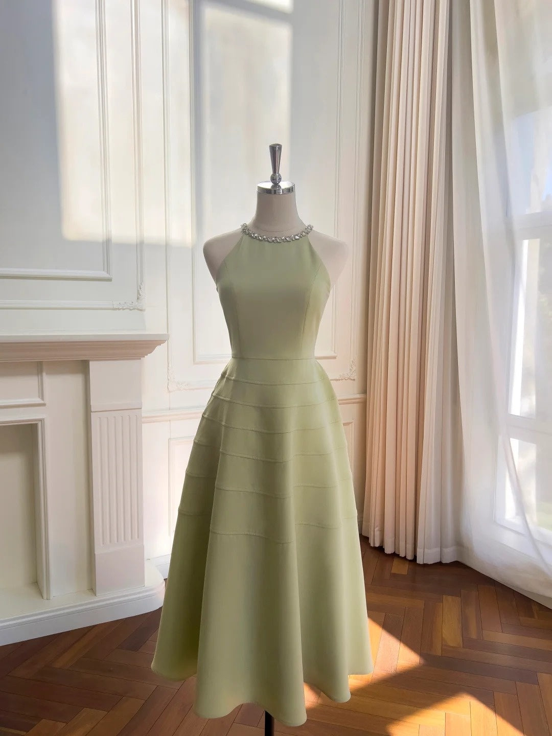 Luxurious Beaded Halter Neck Prom Dress Green Long Evening Dress GG5862