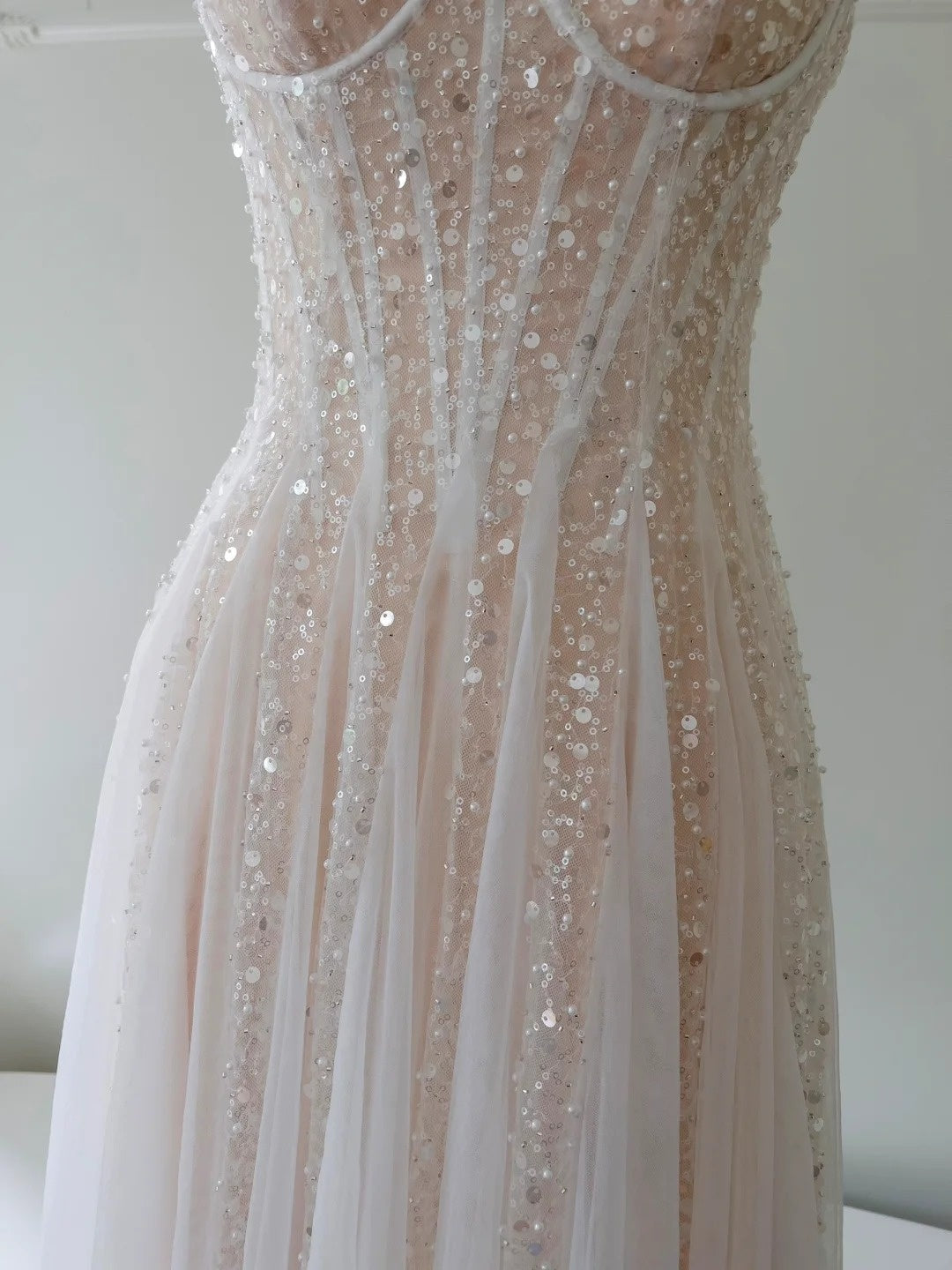 Glittering Spaghetti Straps Prom Dress Sequins Tulle A-Line Long Evening Dress GG5869