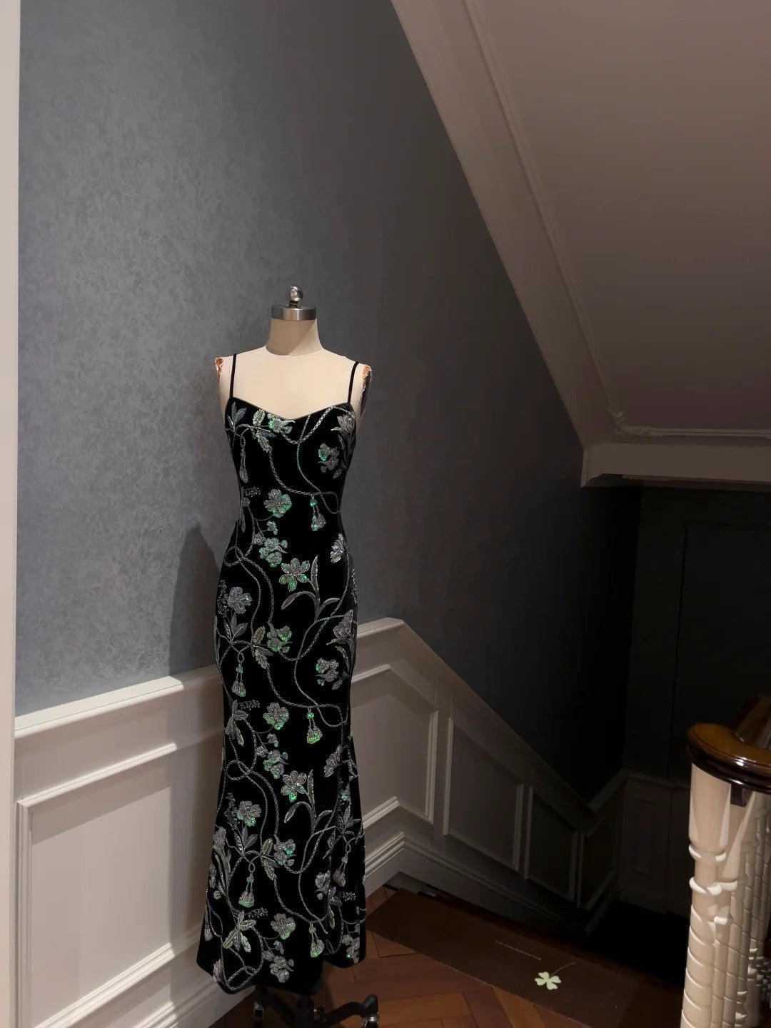 Sexy Spaghetti Straps Prom Dress Black Sequins Mermaid Long Evening Dress GG5873