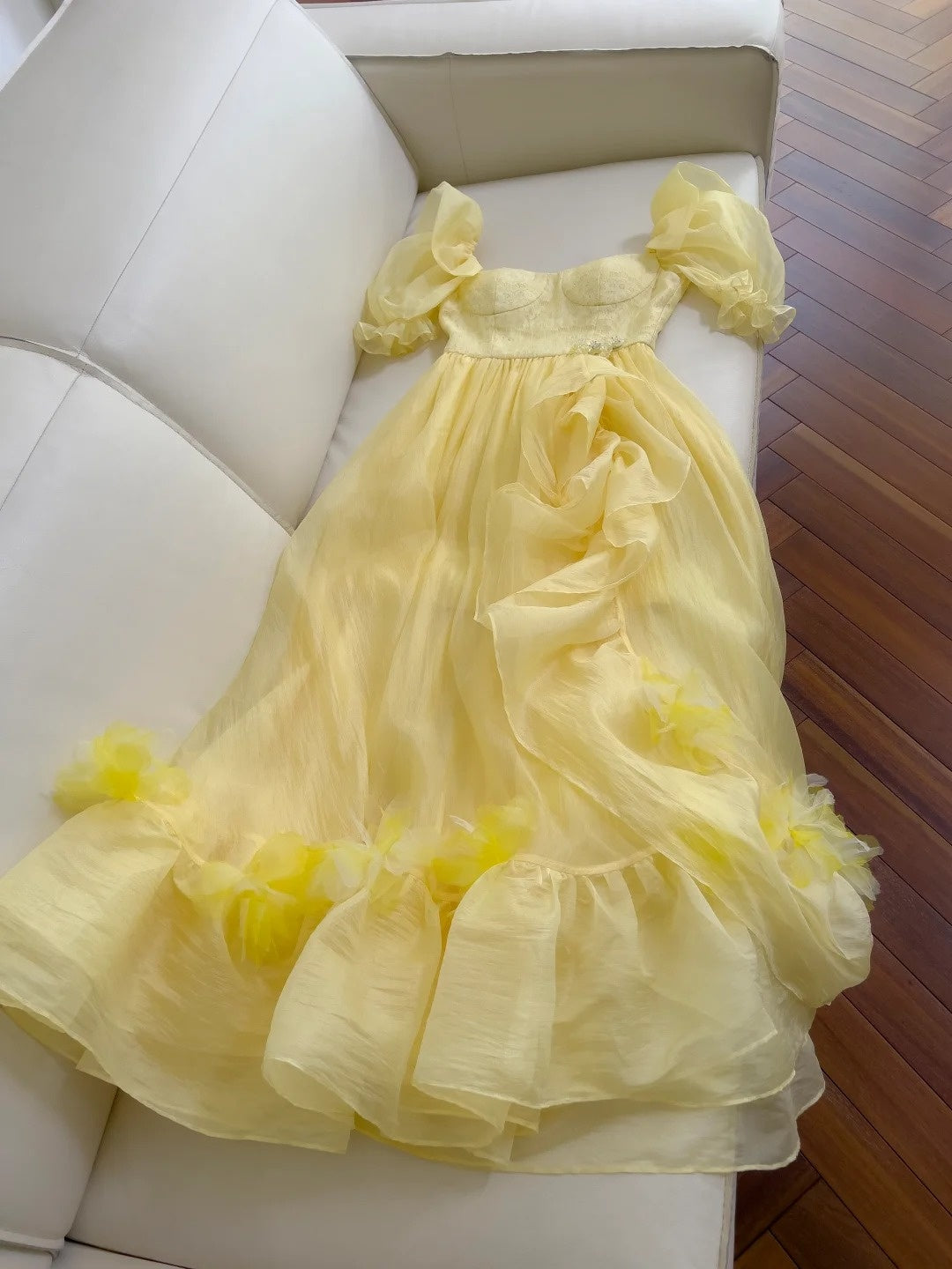 Chic Short Sleeve Yellow Prom Dress Ruffles Tulle A-Line Evening Dress GG5881