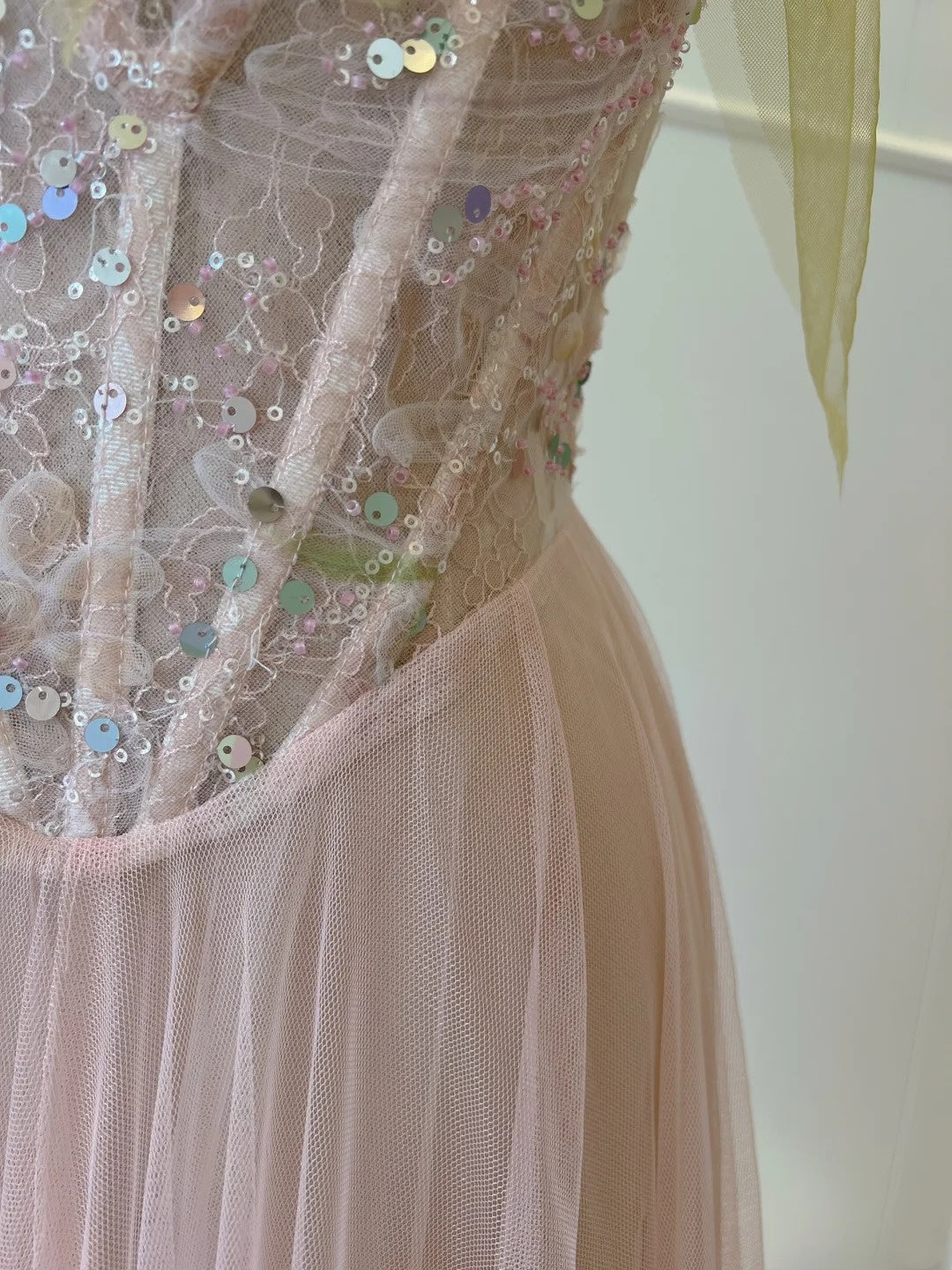 Alluring Spaghetti Straps Pink Tulle Prom Dress Sequins A-Line Evening Dress GG5884