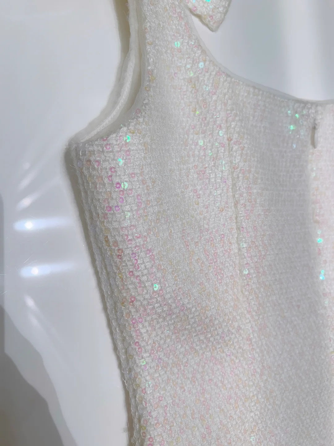 Glittering Spaghetti Straps Homecoming Dress White Bows Birthday Dress Sequins Beads A-Line Mini Dress GG5885
