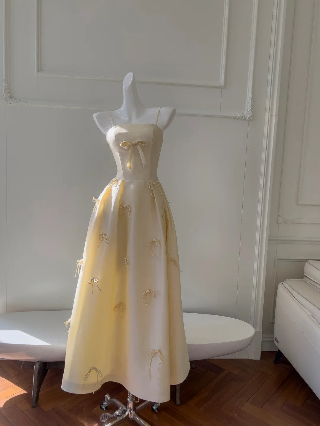 Graceful Spaghetti Straps Yellow Prom Dress Bows Satin A-Line Evening Dress GG5887