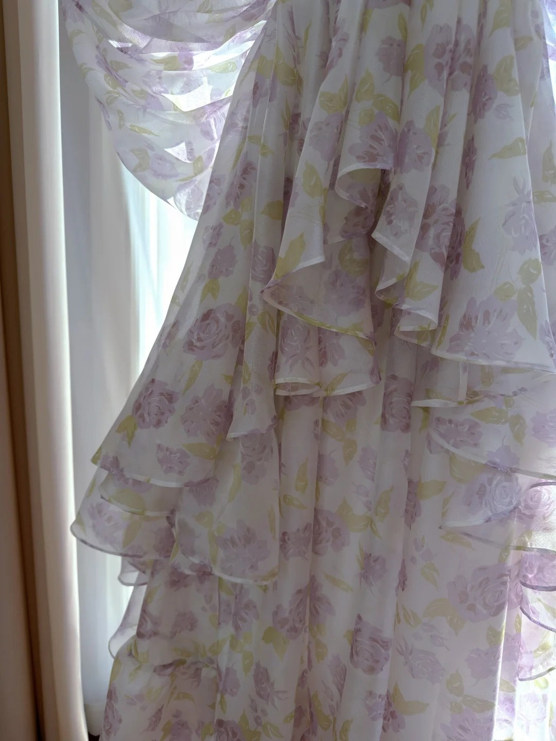 Charming Floral Chiffon Prom Dress Halter Neck A-Line Evening Dress GG5896