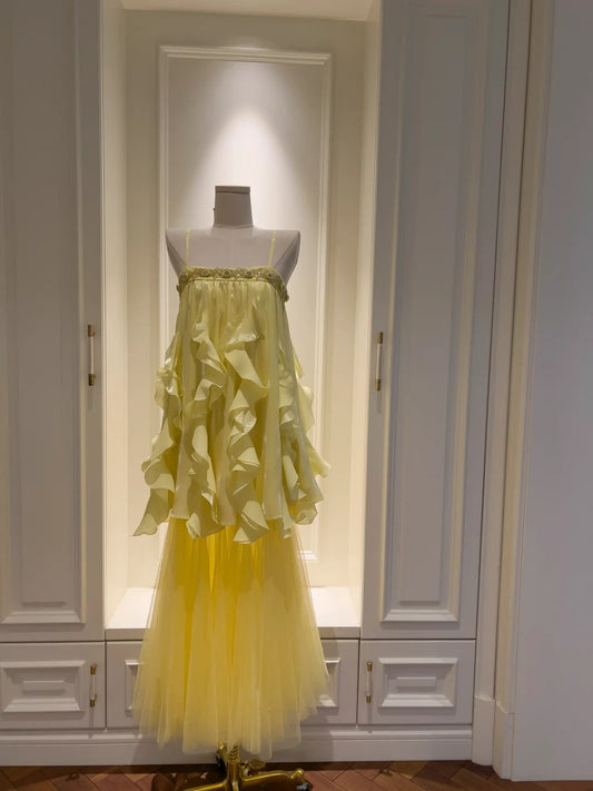 Charming Spaghetti Straps Yellow Prom Dress Ruffles Tulle Beaded A-Line Evening Dress GG5920
