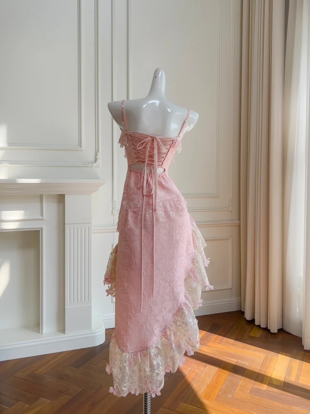 Dreamy Spaghetti Straps Pink Homecoming Dress Lace Sequins Ruffles Birthday Dress GG5924