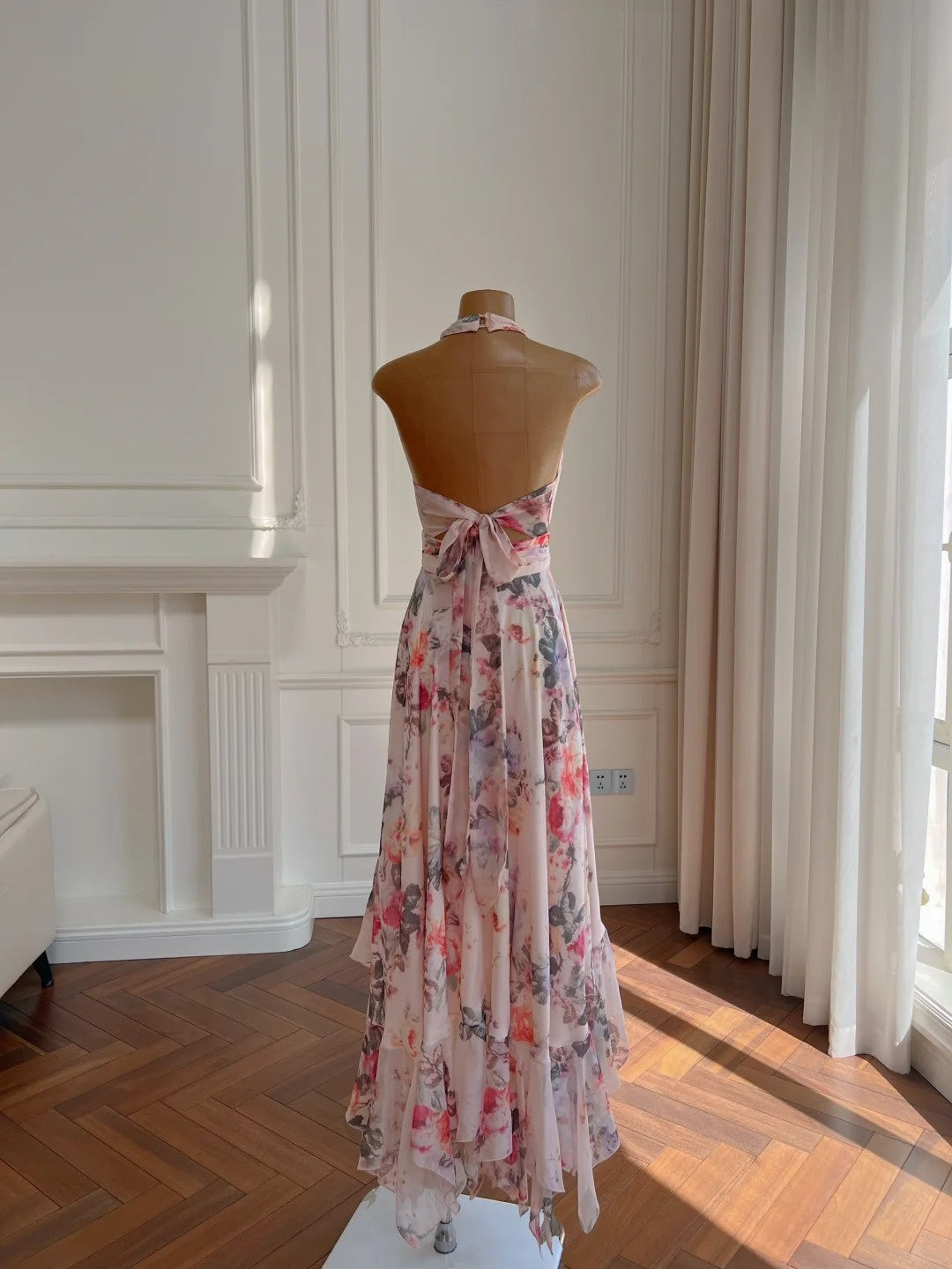 Playful Halter Neck Floral Prom Dress Ruffles Chiffon A-Line Evening Dress GG5934