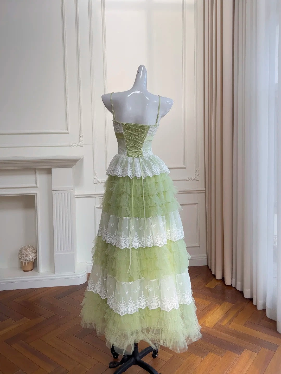 Ornate Spaghetti Straps Green Prom Dress Tiered Lace A-Line Evening Dress GG5937