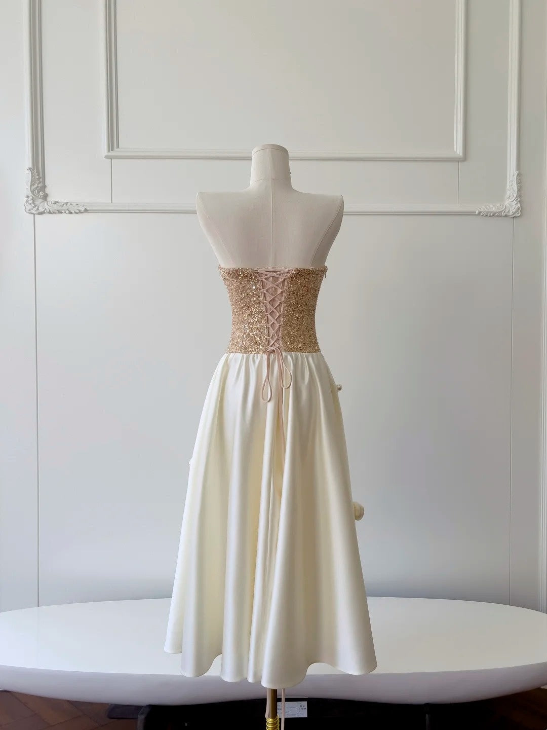Glittering Spaghetti Straps Prom Dress Sequins Appliques A-Line Evening Dress GG5951