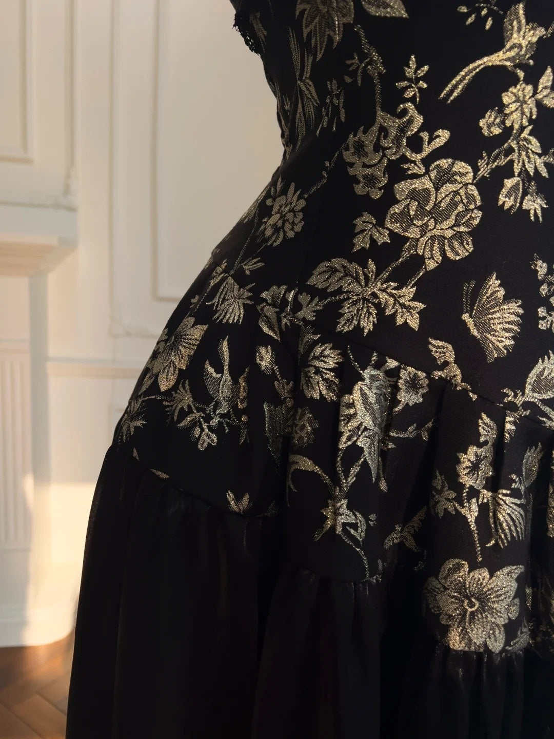 Playful Halter Neck Black Prom Dress Sequins Jaquard A-Line Evening Dress GG5965