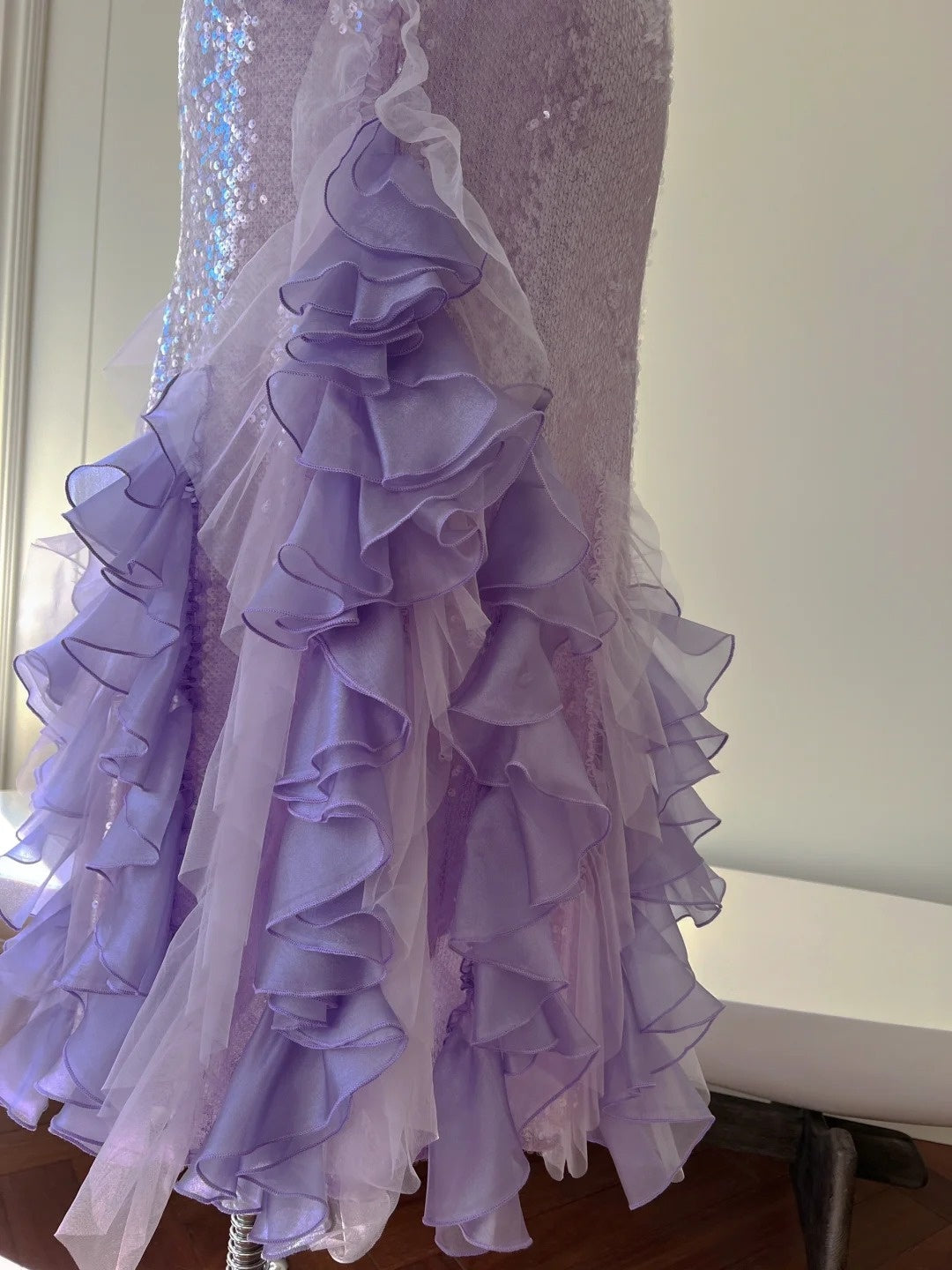 Romantic Off-the-Shoulder Purple Prom Dress Ruffles Sequins Sheath Evening Dress GG5973