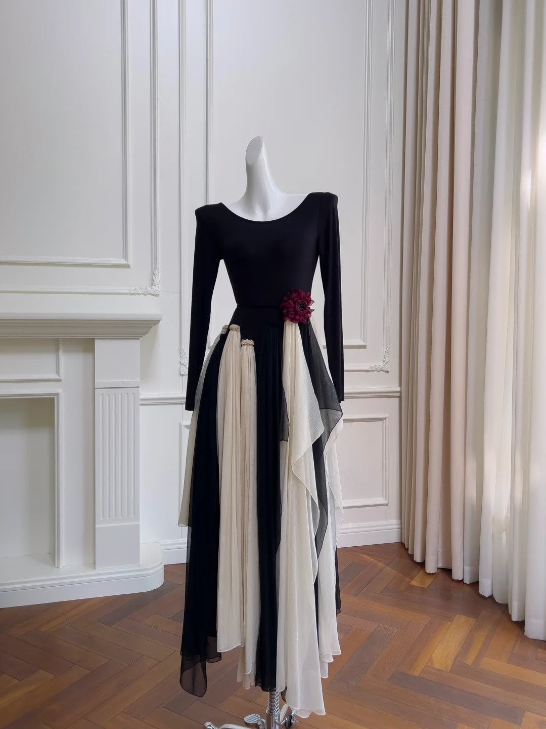 Unique Black Prom Dress Long Sleeve Chiffon A-Line Evening Dress GG5980