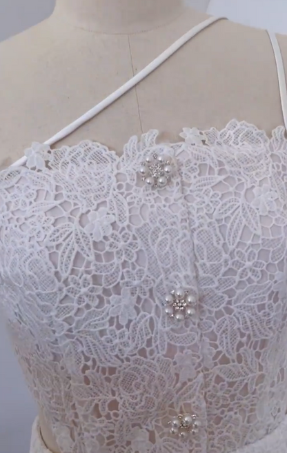 Trendy Spaghetti Straps White Homecoming Dress Lace Cutout A-Line Birthday Dress GG5993