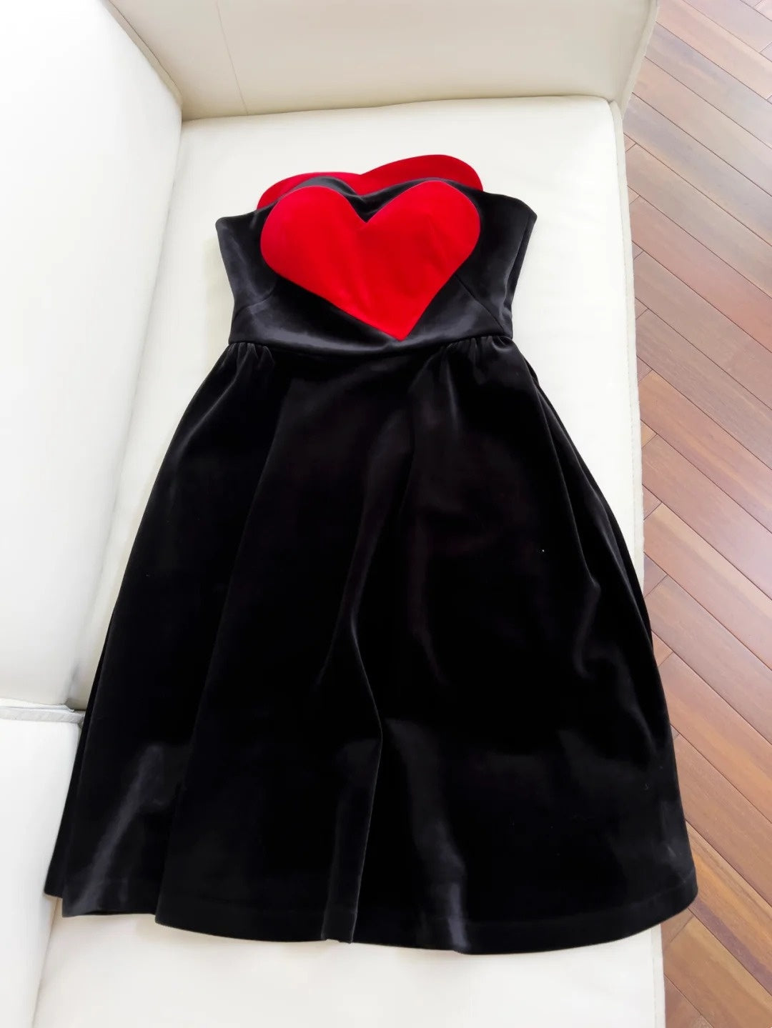 Romantic Spaghetti Straps Black Homecoming Dress Velvet A-Line Birthday Dress GG6005