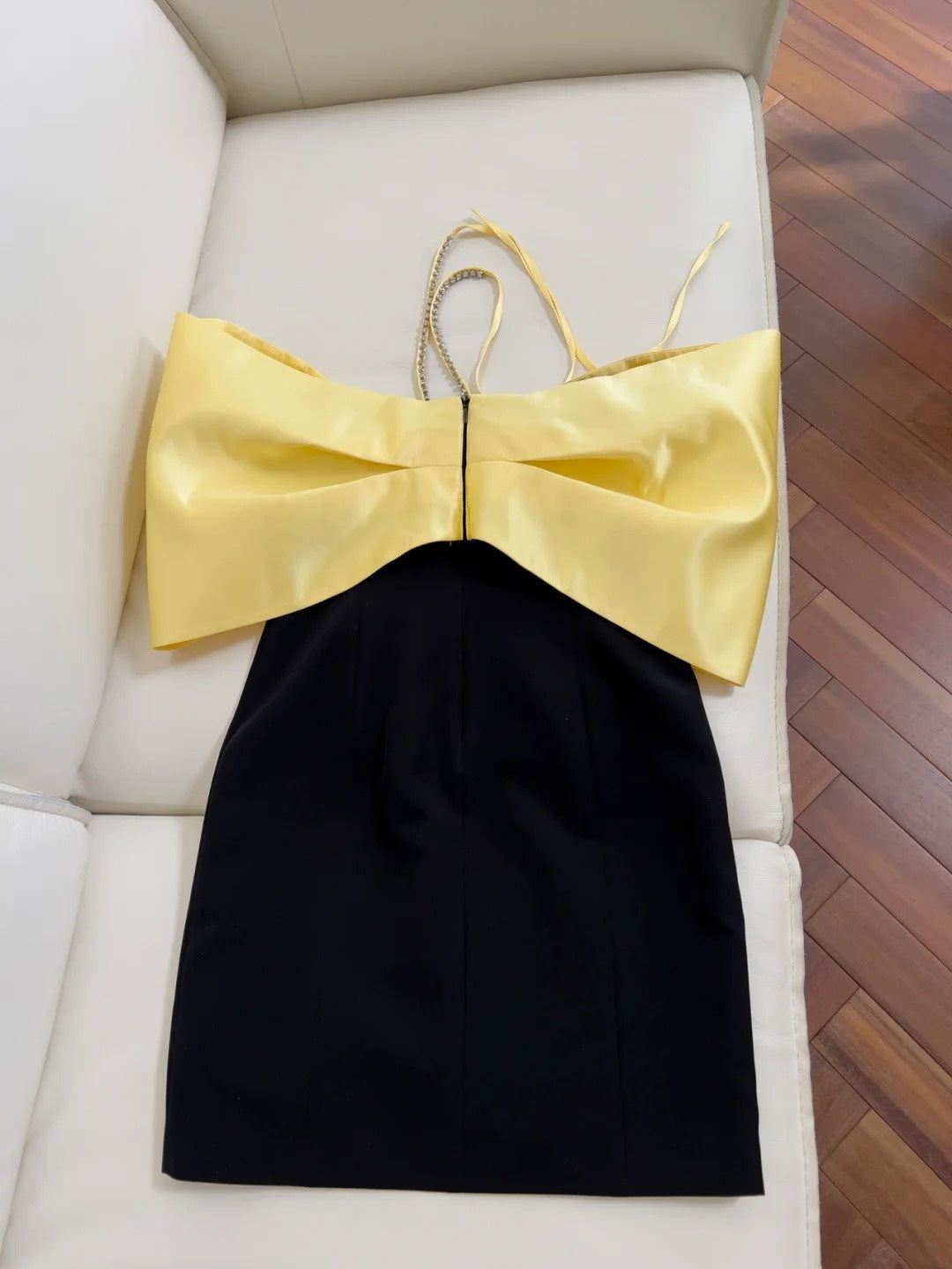Charming Halter Neck Black Homecoming Dress Beaded Sheath Birthday Dress GG6007