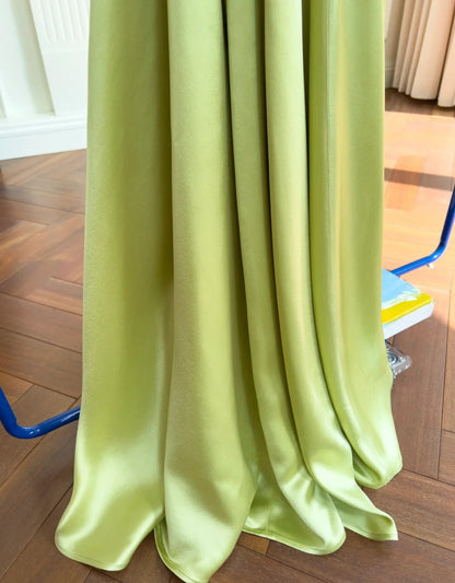 Simpel Halter Neck Green Prom Dress Satin A-Line Evening Dress GG6025