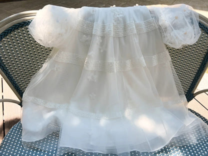 Graceful Jewel Neck White Prom Dress Appliques Long Sleeve A-Line Evening Dress GG6027