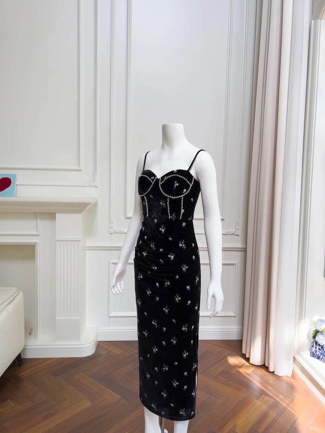Charming Spaghetti Straps Beaded Black Prom Dress Floral Slit Sheath Evening Dress GG6039