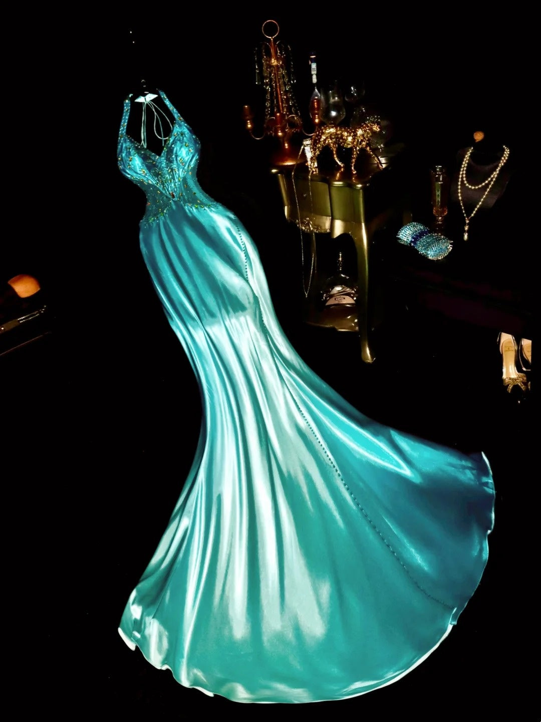 Chic Halter Neck Green Prom Dress Beading Mermaid Evening Dress GG6174