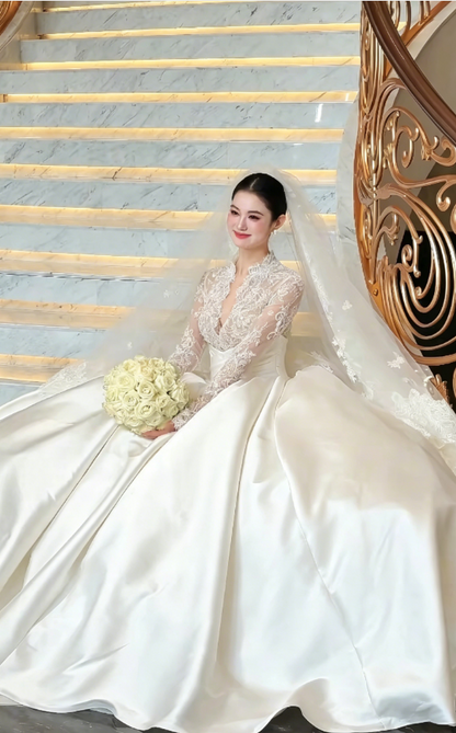 Charming V Neck Lace Satin Wedding Dress Long Sleeve Bridal Dress GG6196