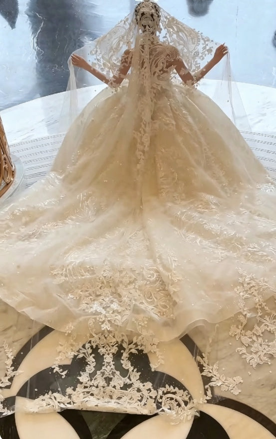 Luxury Strapless Appliques Long Wedding Dress White Beading Bridal Dress GG6202