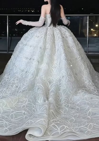 Gorgeous Strapless Long Wedding Dress Beading A-Line Bridal Dress GG6230