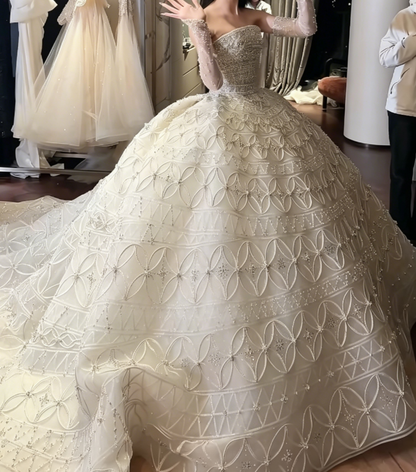 Gorgeous Strapless Long Wedding Dress Beading A-Line Bridal Dress GG6230