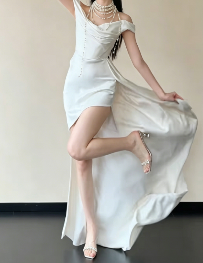 Graceful Off-Shoulder Short Wedding Dress Satin Sheath Bridal Dress GG6241