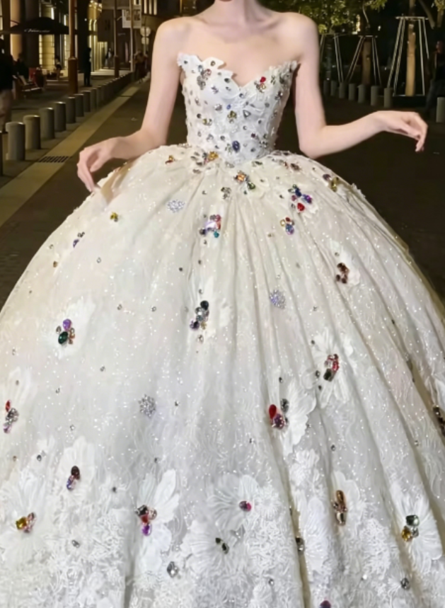 Luxurious Strapless Sequins White Prom Dress Rhinestones Appliques A-Line Evening Dress GG6247
