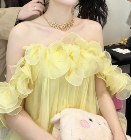 Lovely Off-Shoulder Ruffled Prom Dress Yellow Tiered Chiffon A-Line Evening Dress GG6278
