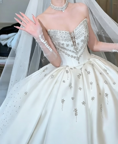 Chic Beaded Satin Wedding Dress White Strapless A-Line Bridal Dress GG6304