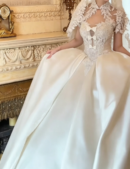 Luxury Strapless Beaded Wedding Dress Bows Satin A-Line Bridal Dress GG6305