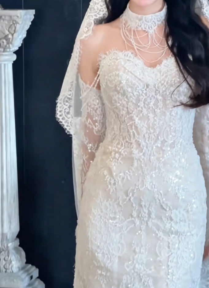 Trendy Off-Shoulder Lace Wedding Dress With Sleeves Sequins Mermaid Bridal Dress GG6309
